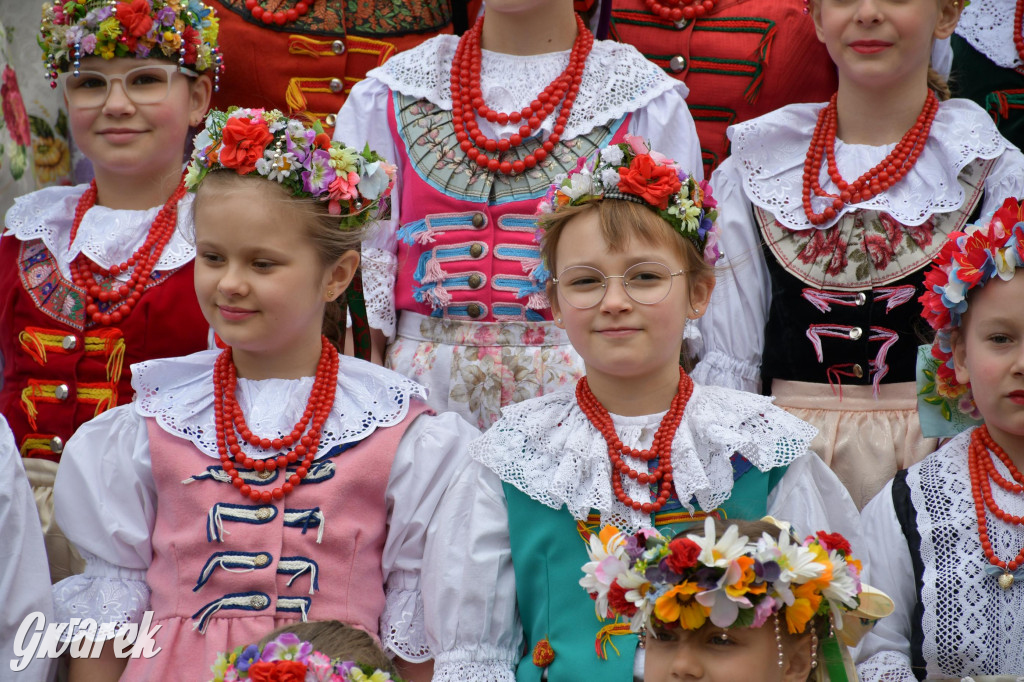 Radzionków. Wielkanocna tradycja w stroju regionalnym