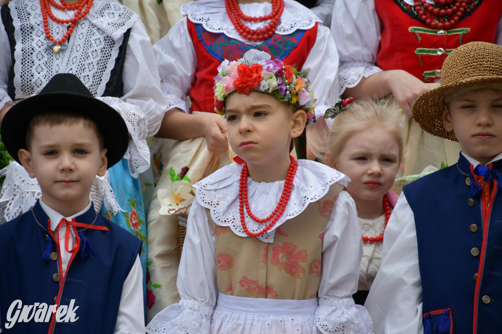 Radzionków. Wielkanocna tradycja w stroju regionalnym