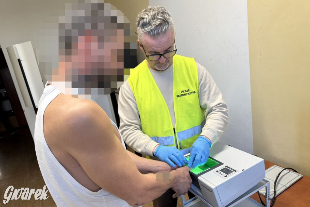 Pijany prowadził kradziony samochód