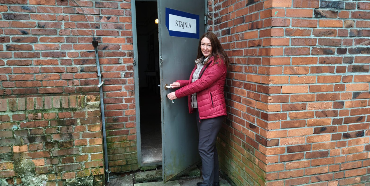 Nowe życie stajni. Do zabytkowego parku wracają konie