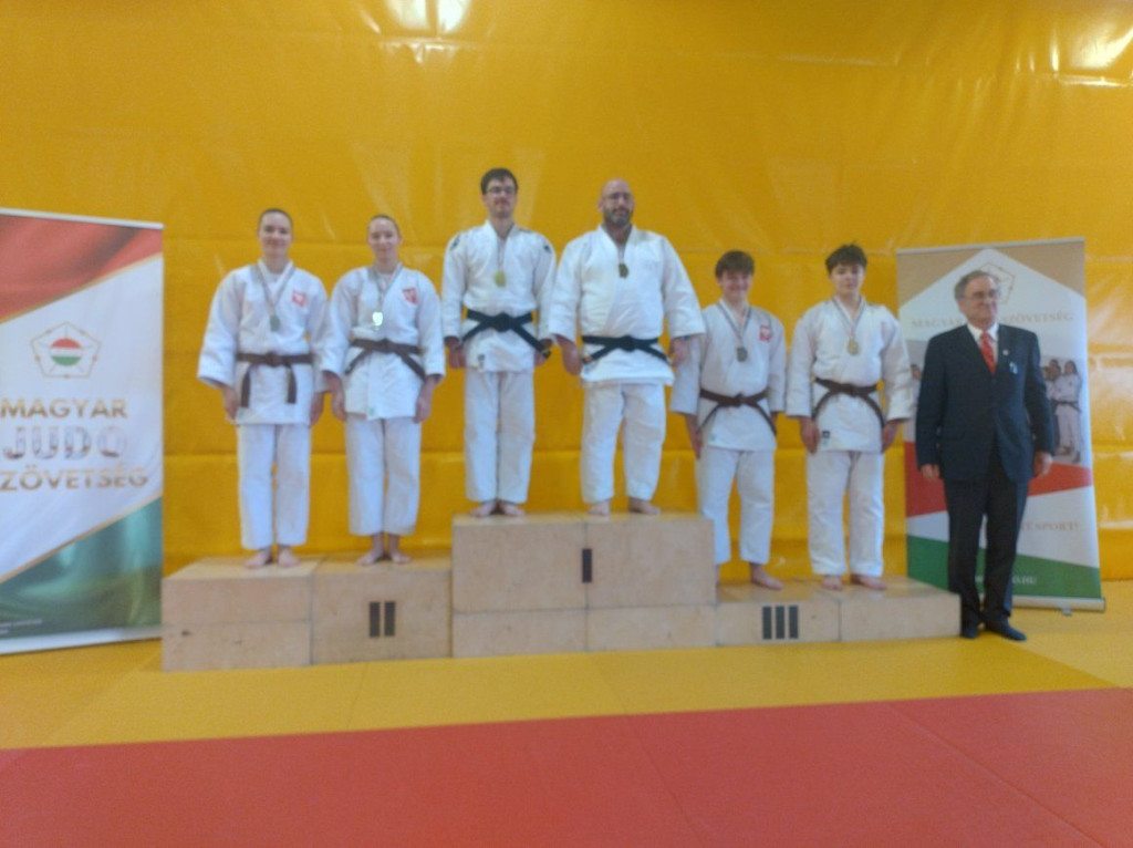 Dwójka Tarnowskie Góry z medalami na Węgrzech