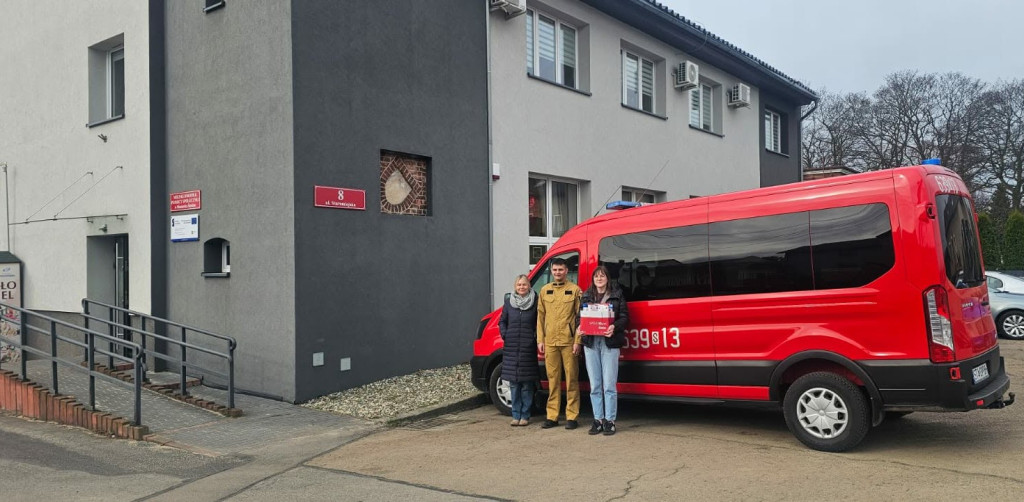 Zamontowali mieszkańcom czujniki czadu i dymu