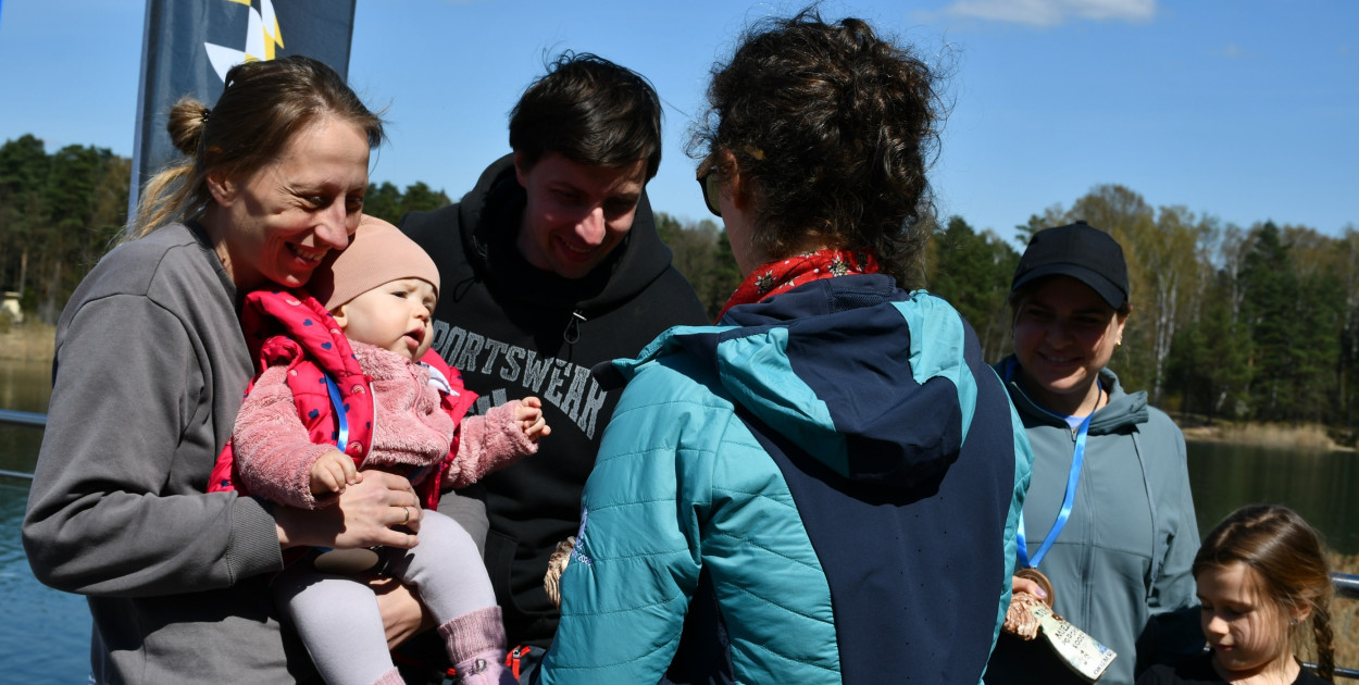 Biegi i podchody z psami nad Zalewem Nakło-Chechło