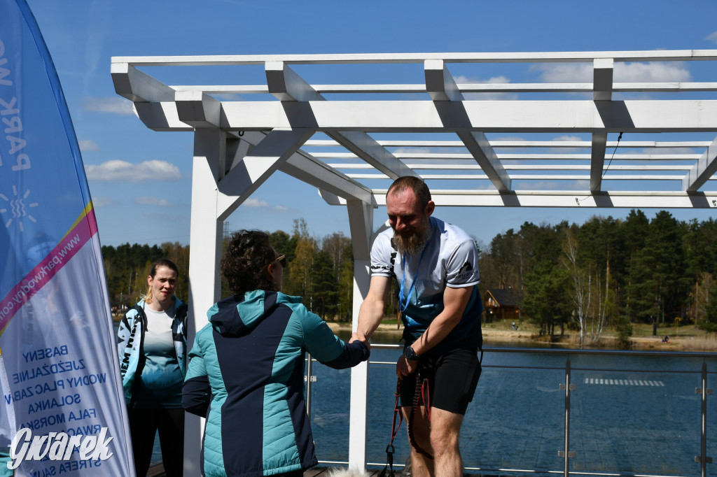 Biegi i podchody z psami nad Zalewem Nakło-Chechło