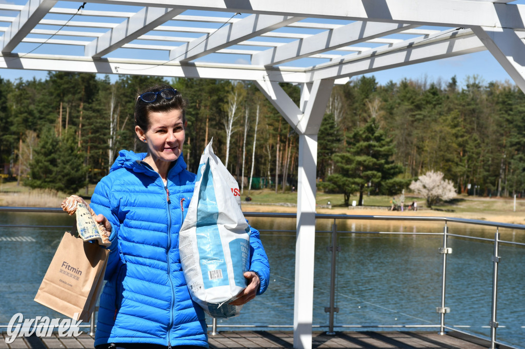 Biegi i podchody z psami nad Zalewem Nakło-Chechło