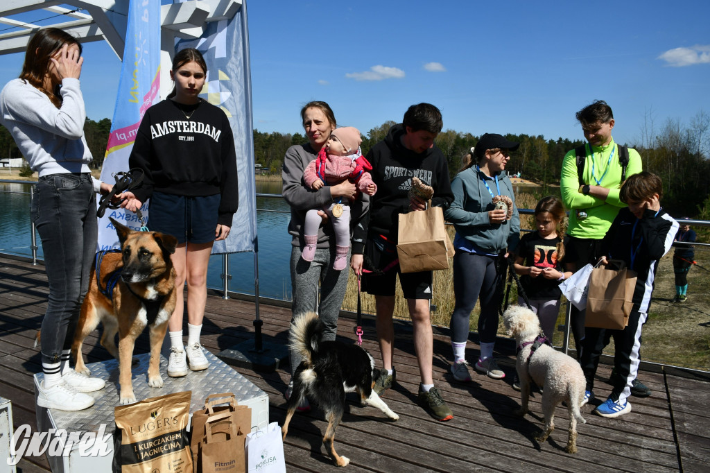 Biegi i podchody z psami nad Zalewem Nakło-Chechło