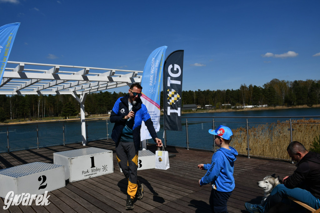 Biegi i podchody z psami nad Zalewem Nakło-Chechło