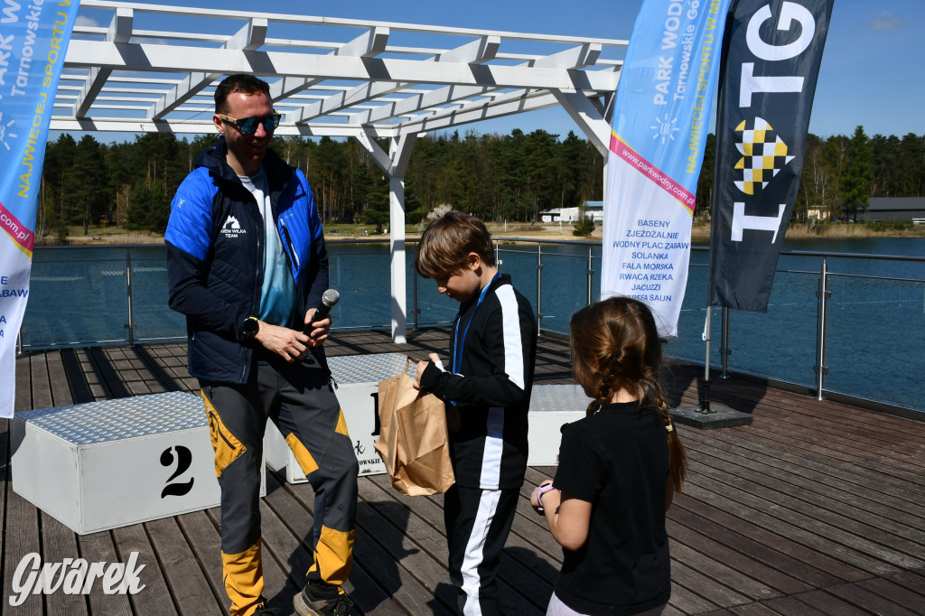 Biegi i podchody z psami nad Zalewem Nakło-Chechło