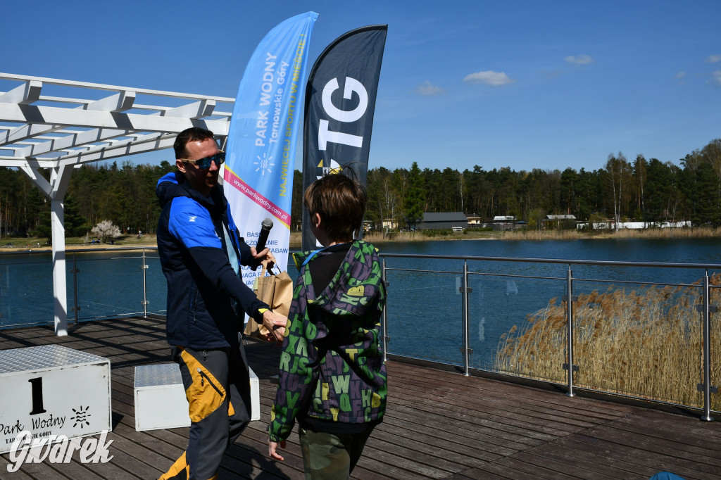 Biegi i podchody z psami nad Zalewem Nakło-Chechło