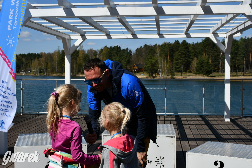 Biegi i podchody z psami nad Zalewem Nakło-Chechło