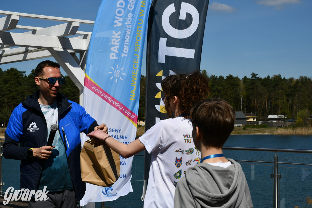 Biegi i podchody z psami nad Zalewem Nakło-Chechło
