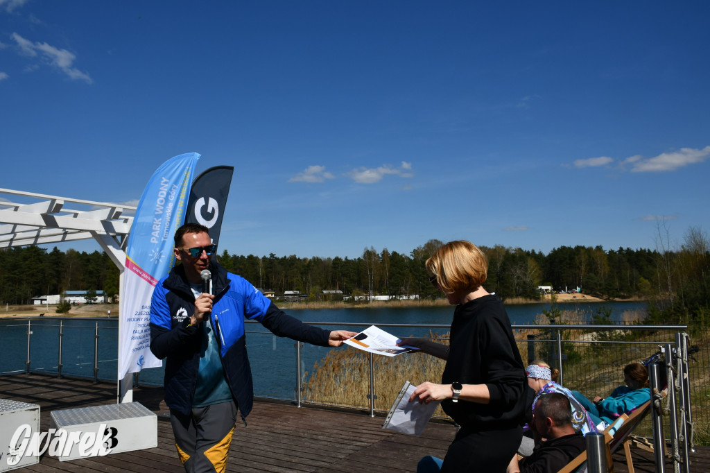 Biegi i podchody z psami nad Zalewem Nakło-Chechło
