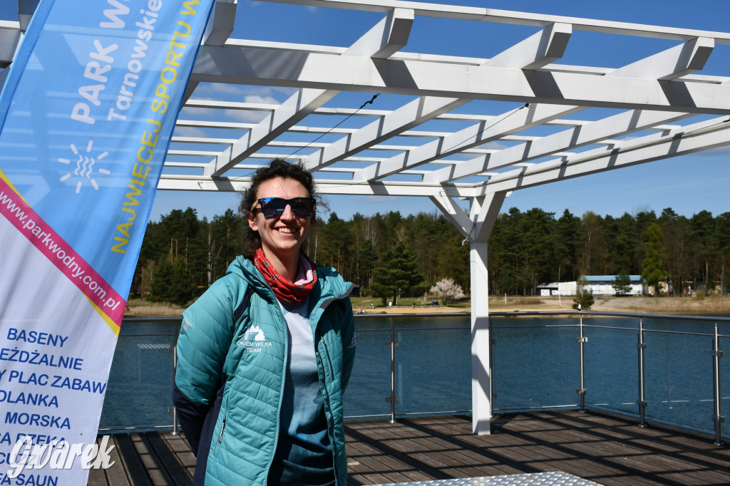 Biegi i podchody z psami nad Zalewem Nakło-Chechło