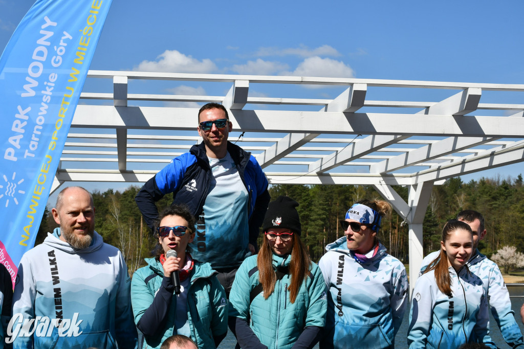 Biegi i podchody z psami nad Zalewem Nakło-Chechło