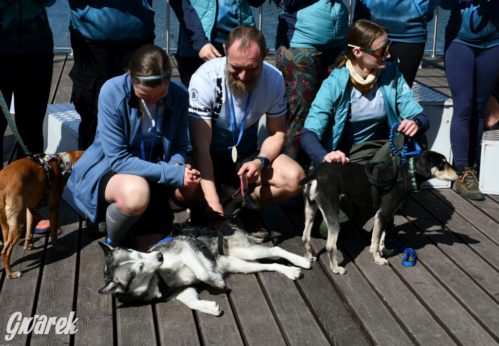 Biegi i podchody z psami nad Zalewem Nakło-Chechło