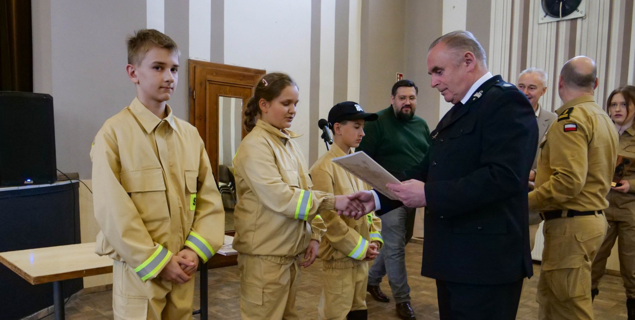 Trofea dla najlepszych druhen i druhów wręczone