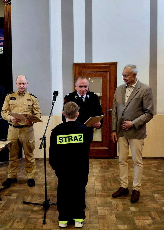 Trofea dla najlepszych druhen i druhów wręczone