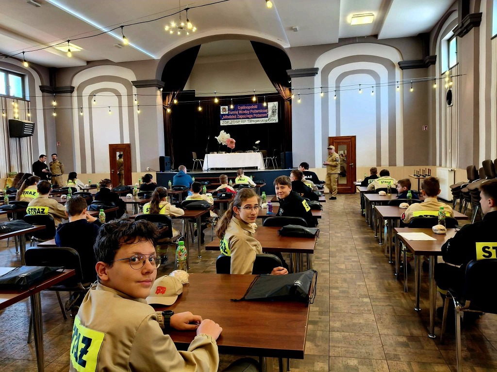 Trofea dla najlepszych druhen i druhów wręczone