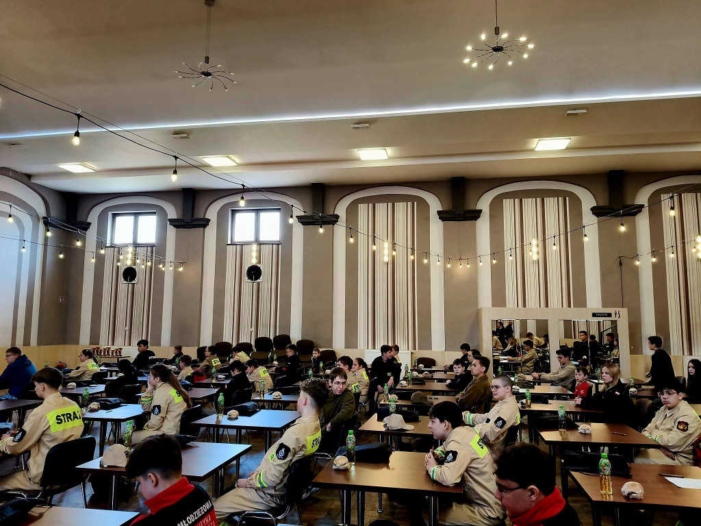 Trofea dla najlepszych druhen i druhów wręczone