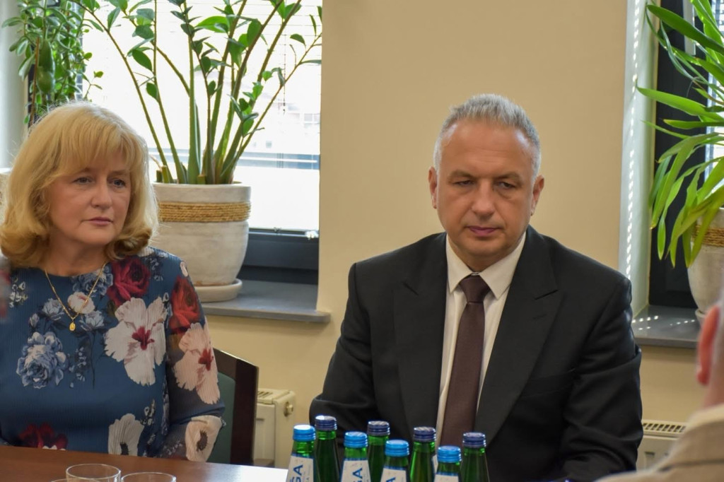 Tarnowskie Góry. Umowa na modernizację Orlika podpisana