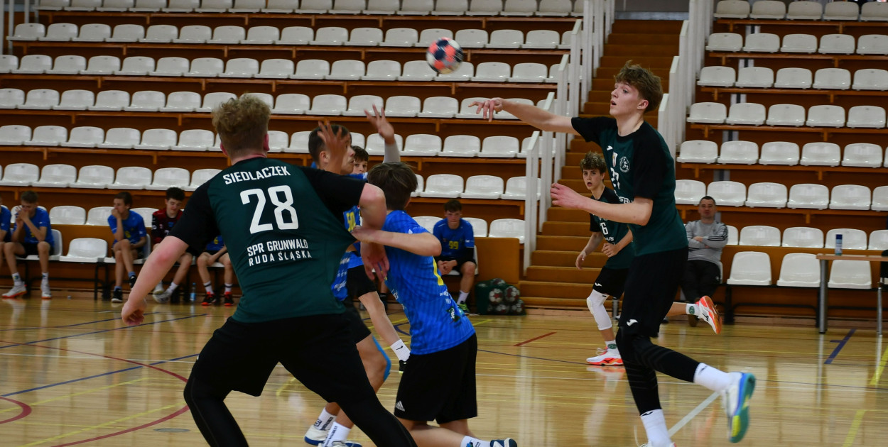 Sportowe święto w hali sportowej. Ciąg dalszy w środę