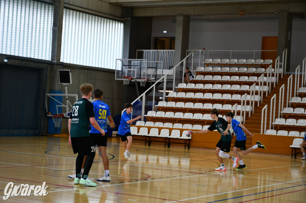Sportowe święto w hali sportowej. Ciąg dalszy w środę