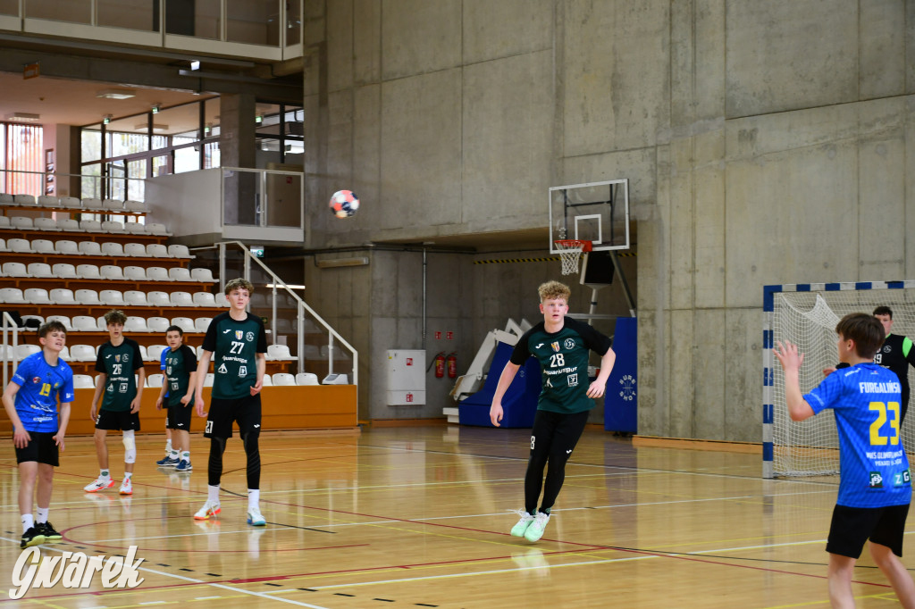 Sportowe święto w hali sportowej. Ciąg dalszy w środę