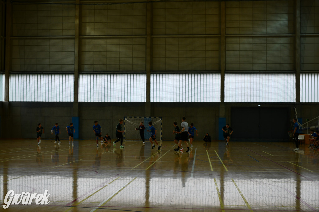 Sportowe święto w hali sportowej. Ciąg dalszy w środę