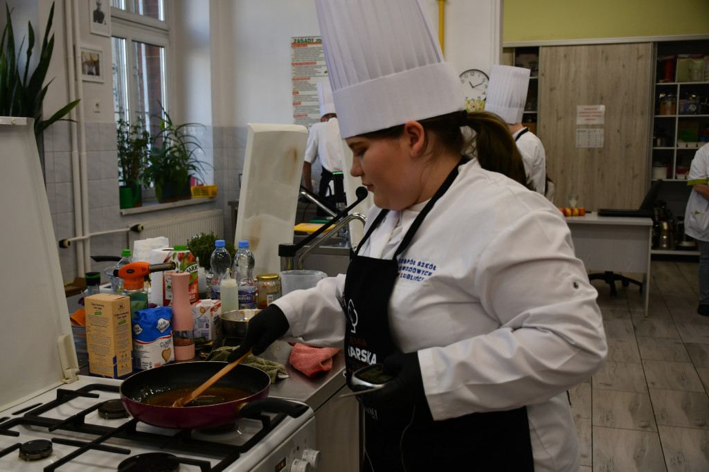 Wielkie gotowanie w Gastronomiku. Jabłko w roli głównej