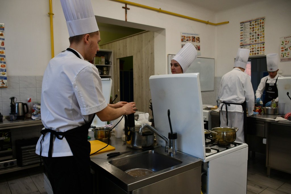 Wielkie gotowanie w Gastronomiku. Jabłko w roli głównej