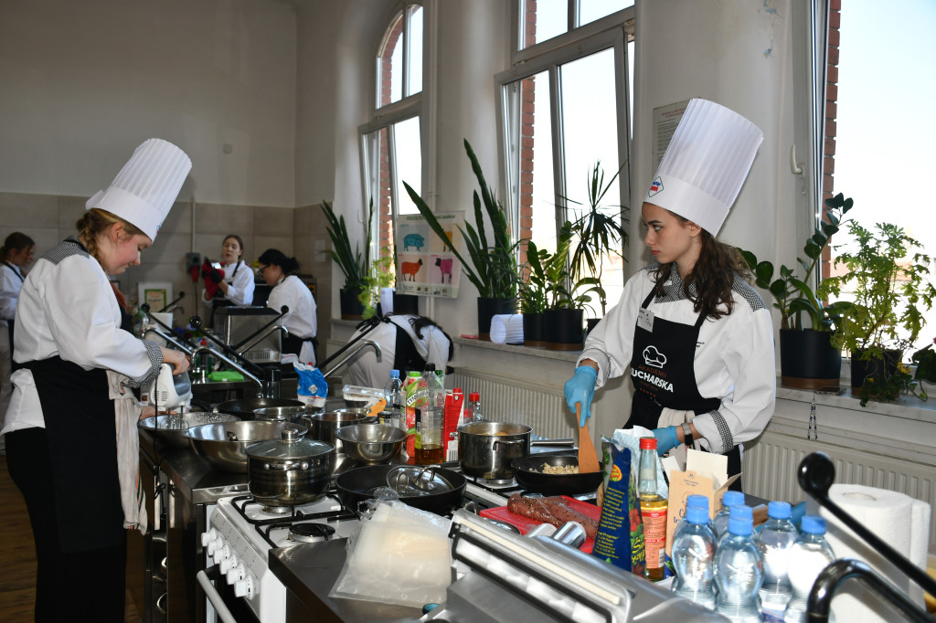 Wielkie gotowanie w Gastronomiku. Jabłko w roli głównej