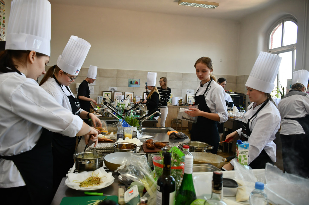 Wielkie gotowanie w Gastronomiku. Jabłko w roli głównej