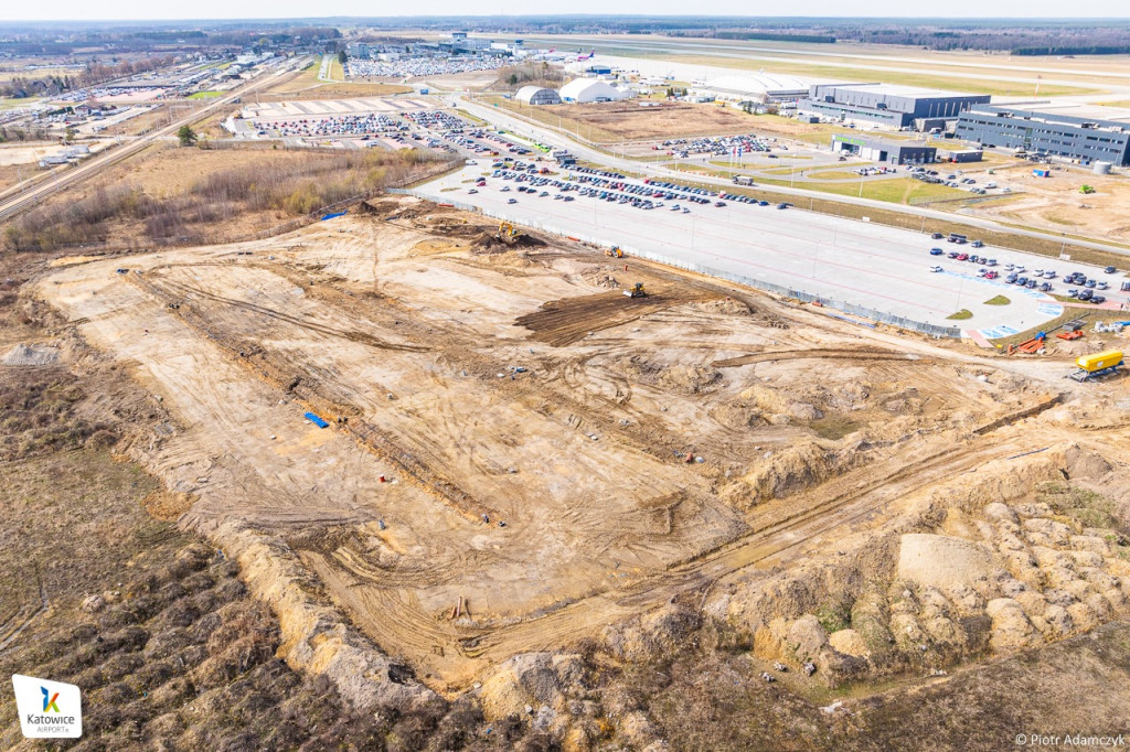 Lotnisko w Pyrzowicach. Ruszył drugi etap budowy