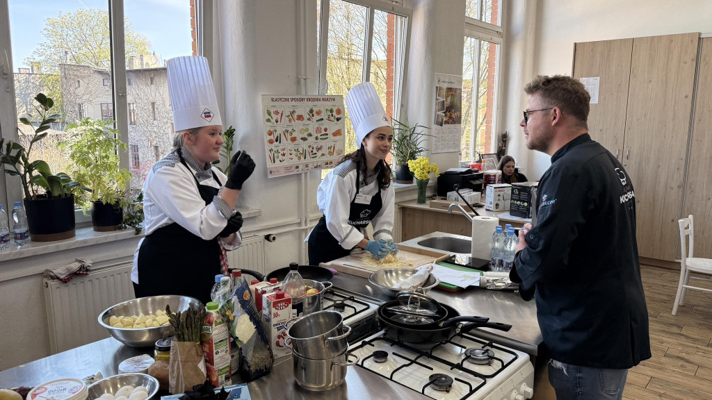Wielkie gotowanie w Gastronomiku. Jabłko w roli głównej
