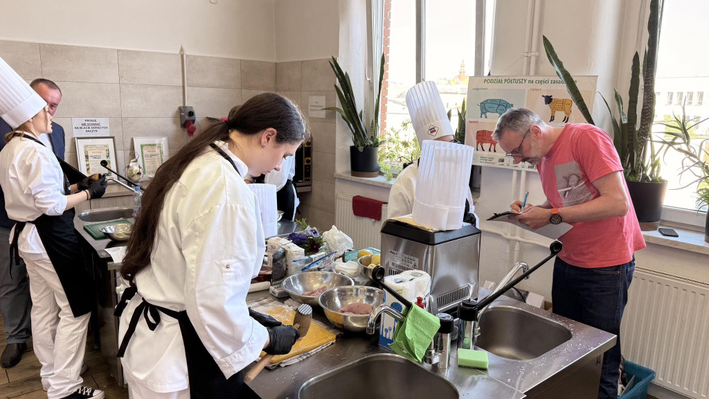 Wielkie gotowanie w Gastronomiku. Jabłko w roli głównej