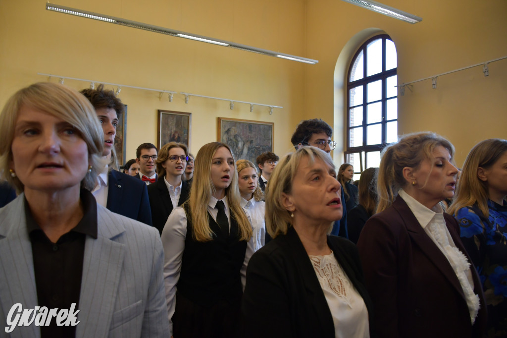 Tarnowskie Góry. Staszic, maturzyści i ranga wojewódzka