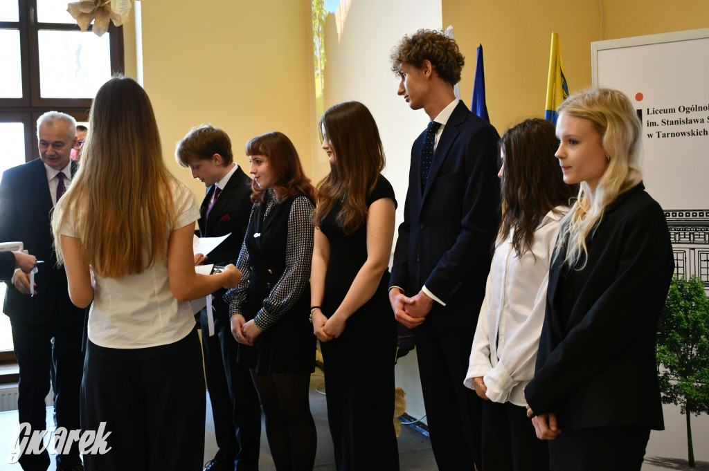 Tarnowskie Góry. Staszic, maturzyści i ranga wojewódzka