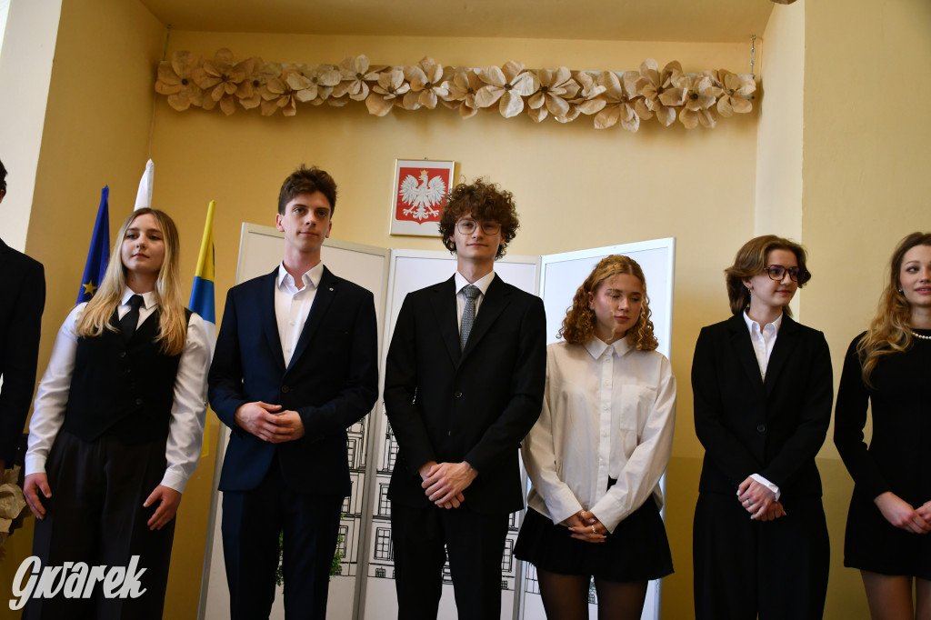 Tarnowskie Góry. Staszic, maturzyści i ranga wojewódzka