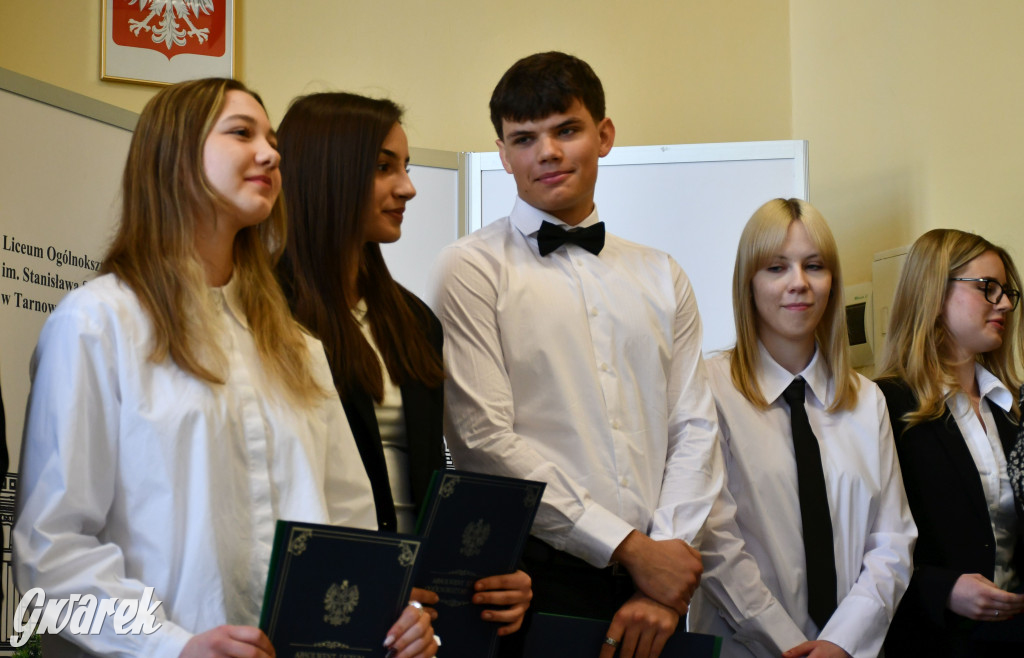 Tarnowskie Góry. Staszic, maturzyści i ranga wojewódzka