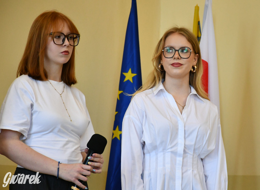 Tarnowskie Góry. Staszic, maturzyści i ranga wojewódzka