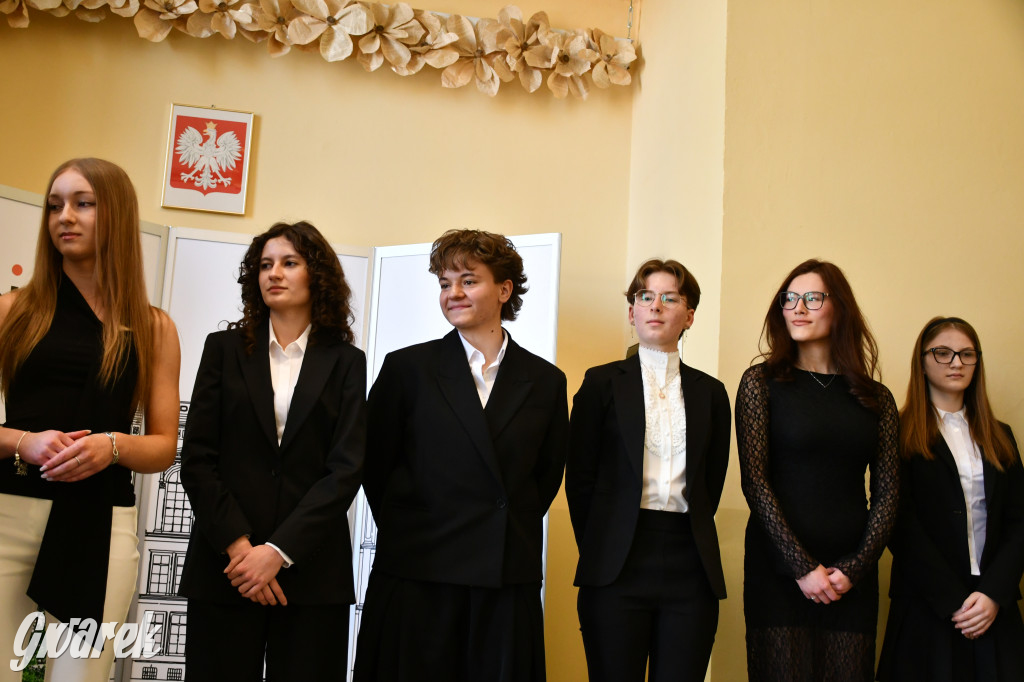 Tarnowskie Góry. Staszic, maturzyści i ranga wojewódzka