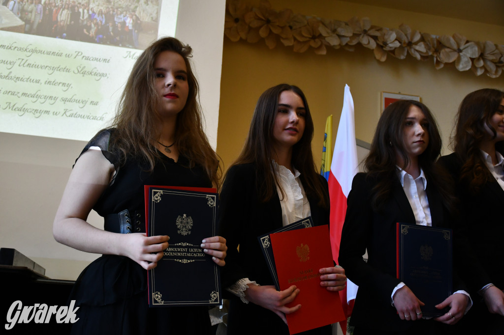 Tarnowskie Góry. Staszic, maturzyści i ranga wojewódzka