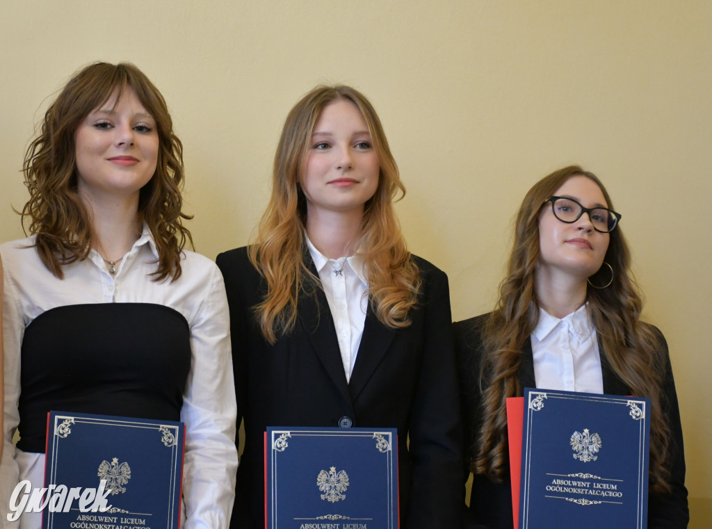 Tarnowskie Góry. Staszic, maturzyści i ranga wojewódzka