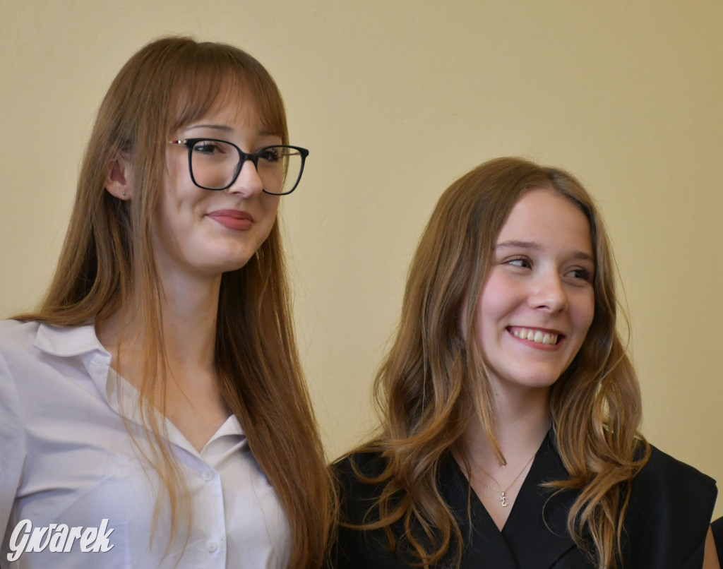 Tarnowskie Góry. Staszic, maturzyści i ranga wojewódzka