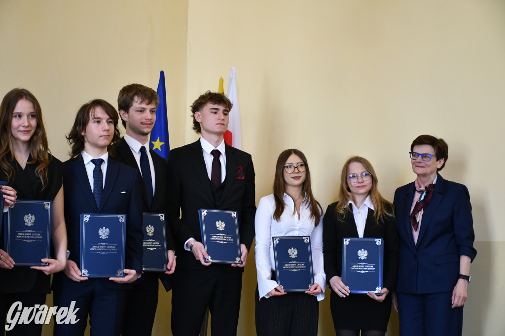 Tarnowskie Góry. Staszic, maturzyści i ranga wojewódzka