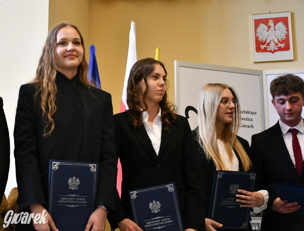 Tarnowskie Góry. Staszic, maturzyści i ranga wojewódzka