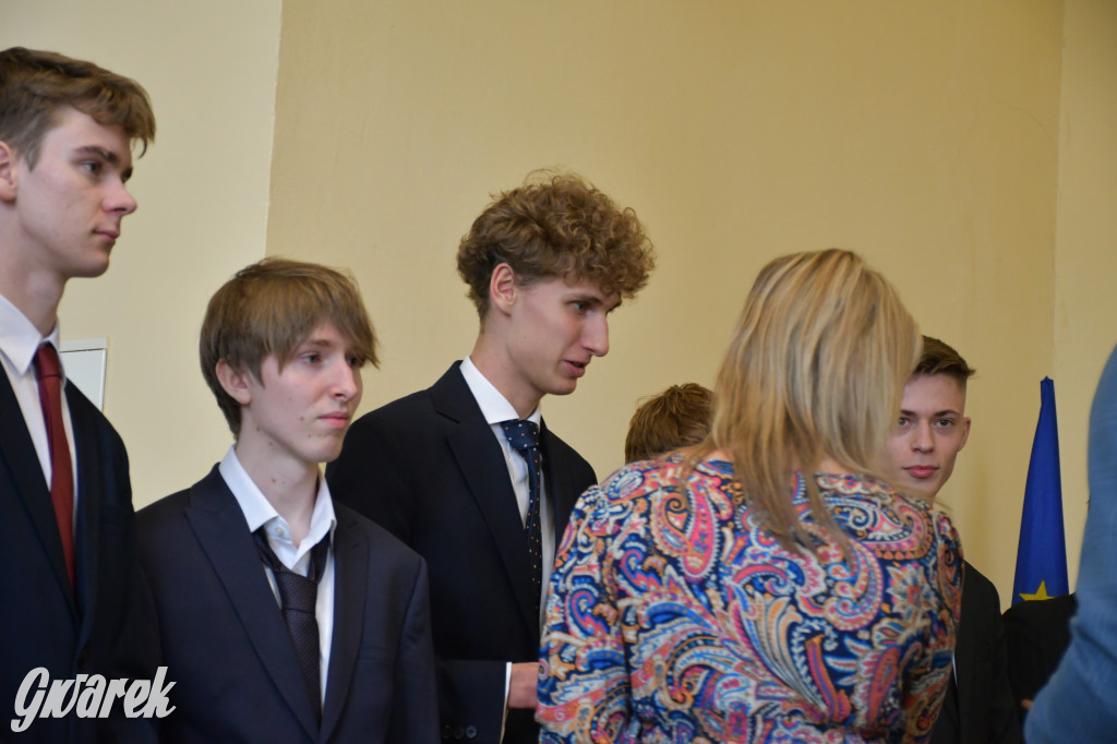 Tarnowskie Góry. Staszic, maturzyści i ranga wojewódzka