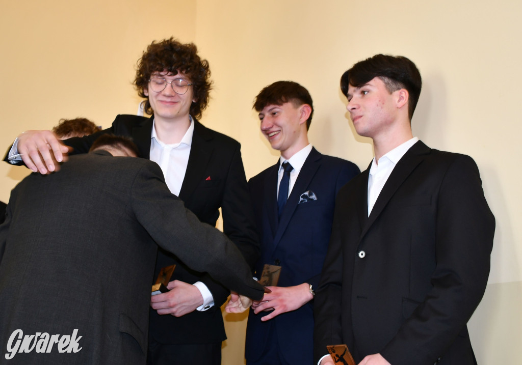 Tarnowskie Góry. Staszic, maturzyści i ranga wojewódzka