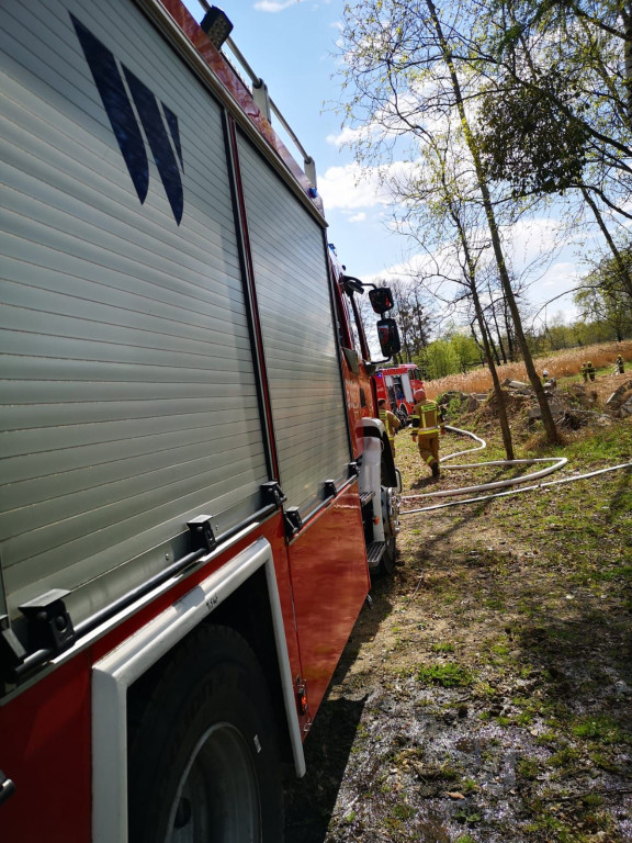 Pożar w Pniowcu. W akcji 7 zastępów straży pożarnej
