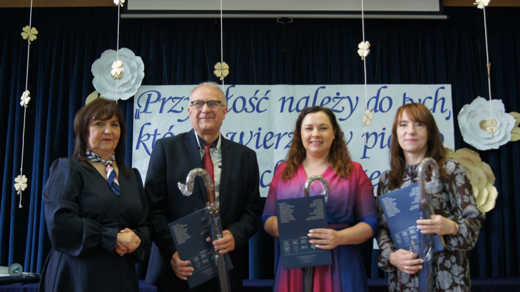 Piekary Śląskie. Pożegnanie z maturzystami